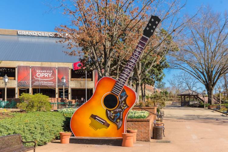 Exterior shot of the Grand Ole Opry House in Nashville